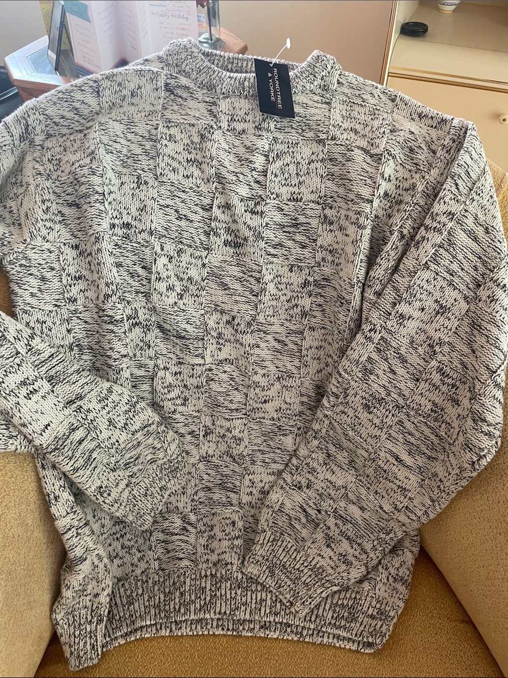 Roundtree & Yorke Black and White Marled Crewneck Sweater